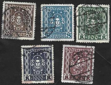 5 Postzegels Oostenrijk 1922 Vrouwenvoorstelling beschikbaar voor biedingen