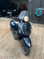 Vespa GTS 300 à 1000 km, Scooter, Jusqu'à 11 kW, Particulier, 1 cylindre