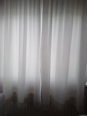 Draperieën voor twee vensters kleur creme beschikbaar voor biedingen