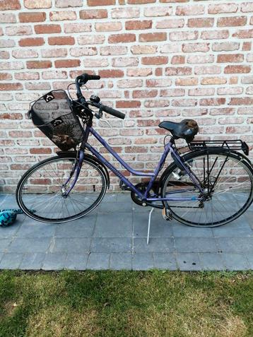 Dames fiets venturelli beschikbaar voor biedingen