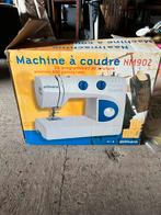 Naaimachine, Hobby en Vrije tijd, Naaimachines en Toebehoren, Ophalen, Zo goed als nieuw, Naaimachine