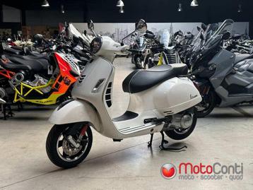 Vespa GTS SUPER 2019 [2654km]