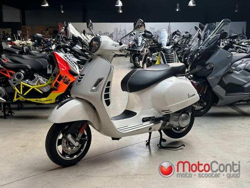 Vespa GTS SUPER 2019 [2654km], Vélos & Vélomoteurs, Scooters | Vespa, Neuf, Autres modèles, Essence, Enlèvement