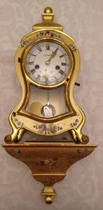 HORLOGE SUSPENDUE., Envoi, Neuf