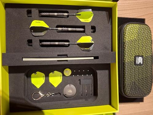 Target 975 01 24gram. Swiss points.+ accessoires.  Nieuw!, Sport en Fitness, Darts, Nieuw, Pijlen, Ophalen of Verzenden