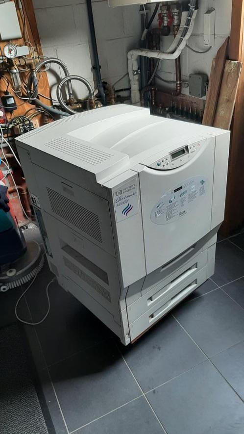 HP8550DN printer en toners/consumables, Computers en Software, Printers, Gebruikt, Printer, Laserprinter, Kleur printen, Zwart-en-wit printen