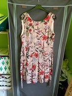 Robe pour femme, Mela London, Taille 38/40 (M), Enlèvement ou Envoi, Longueur genou