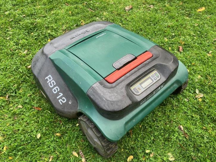 Grasrobot Robomow RS612, Tuin en Terras, Robotmaaiers, Gebruikt, Meer dan 25 cm, Bestuurbaar via app, Ophalen