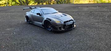 1:18 Nissan GT-R R35 Liberty Walk V2 Jouéclub excl solido beschikbaar voor biedingen