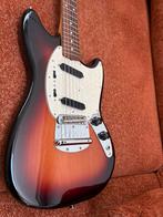 Fender Mustang Vintera 60’s sunburst, Enlèvement, Comme neuf, Fender