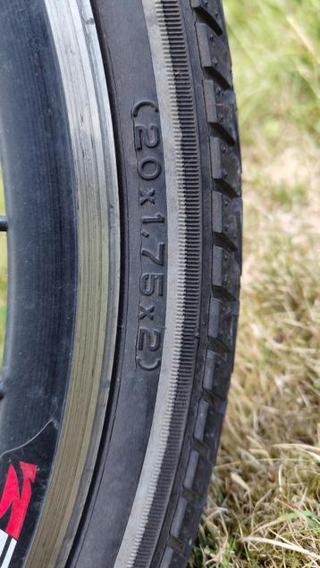 Kinderfiets beschikbaar voor biedingen