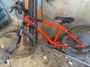 Kinderfiets beschikbaar voor biedingen