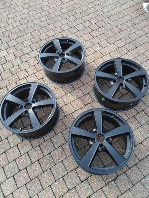Set van 4 aluminium velgen 5 sticks matzwart 17 inch 5 gaten, Auto-onderdelen, Banden en Velgen, Velg(en), All Season, 17 inch