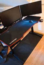 TRUST GXT1175 IMPERIUS XL GAMING DESK 23802, Huis en Inrichting, Bureaus, Ophalen, Bureau