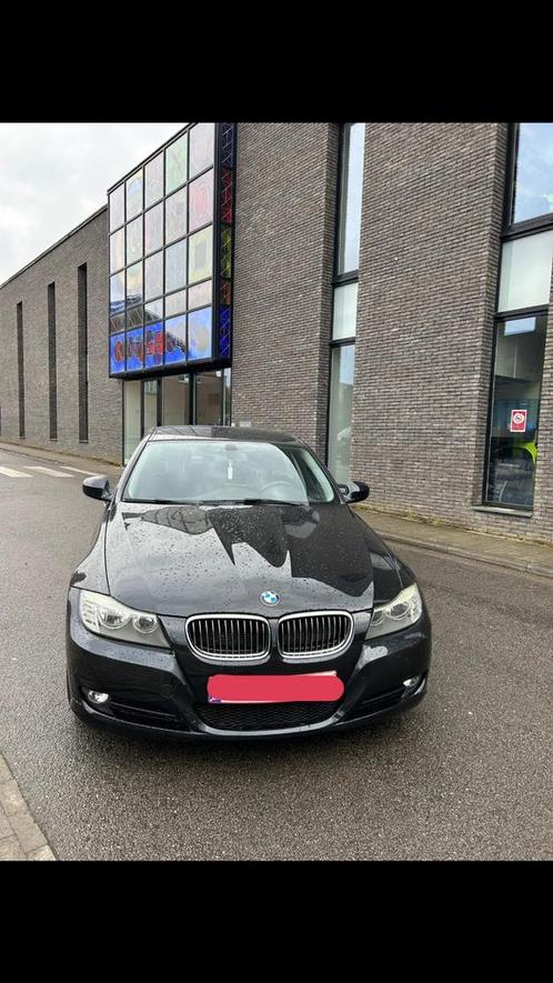 BMW 318 bj 2010, Auto's, BMW, Particulier, 3 Reeks, Benzine, 5 deurs, Handgeschakeld, Zwart, Ophalen