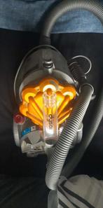 Dyson, Enlèvement, Aspirateur