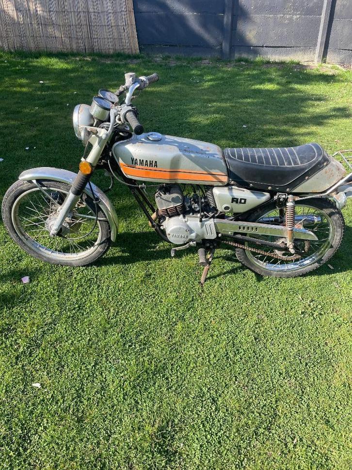 2 x yamaha rd 50 te koop, Fietsen en Brommers, Brommers | Oldtimers, Yamaha, Ophalen