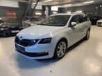 SKODA OCTOVIA BREAK **DSG AMBITION** 12 MOIS DE GARANTIE, 4 cilinders, 1600 cc, Wit, Leder