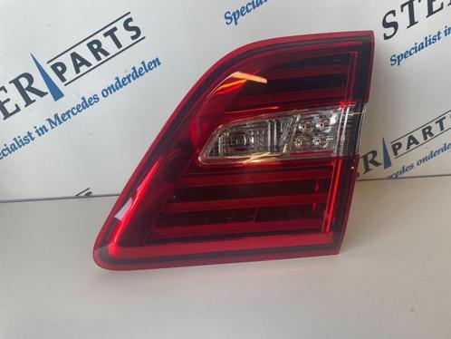 Achterlicht rechts van een Mercedes ML-Klasse, Auto-onderdelen, Verlichting, Mercedes-Benz, Nieuw, 12 maanden garantie, Ophalen of Verzenden