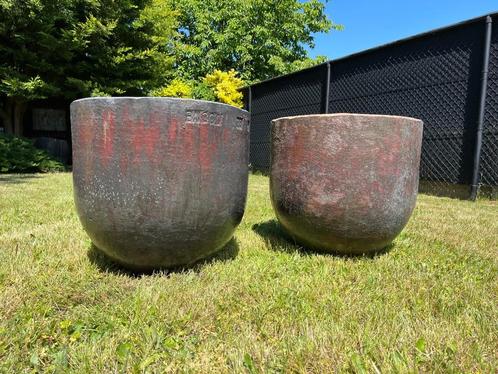 Pots de fleurs en pierre (fonderie de creusets), Jardin & Terrasse, Pots de fleurs, Utilisé, Pierre, Intérieur, Balcon, Jardin