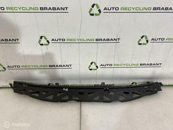 Bumpergeleider Achter Volkswagen Passat Variant 3G9807863B beschikbaar voor biedingen