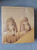 Classeur avec des fiches au thème Égypte édition Atlas, Enlèvement