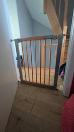 2 x Traphekje zonder boren, Ophalen, Zo goed als nieuw