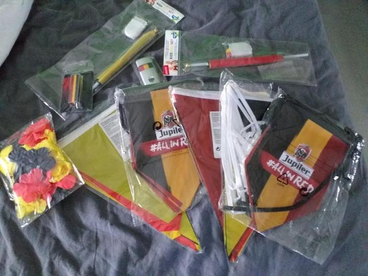 Verschillende objecten (12) NIEUW voor Belgische voetbalfans, Sport en Fitness, Voetbal, Nieuw, Ophalen of Verzenden