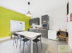 Appartement à Libramont-Chevigny, 6 chambres, Appartement, 6 kamers