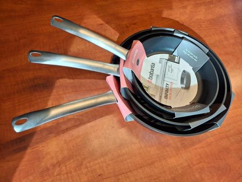 Brabantia Pan, bakpan, braadpan, antiaanbakpan, koekenpan, Huis en Inrichting, Keuken | Potten en Pannen, Nieuw, Pannenset, Aluminium