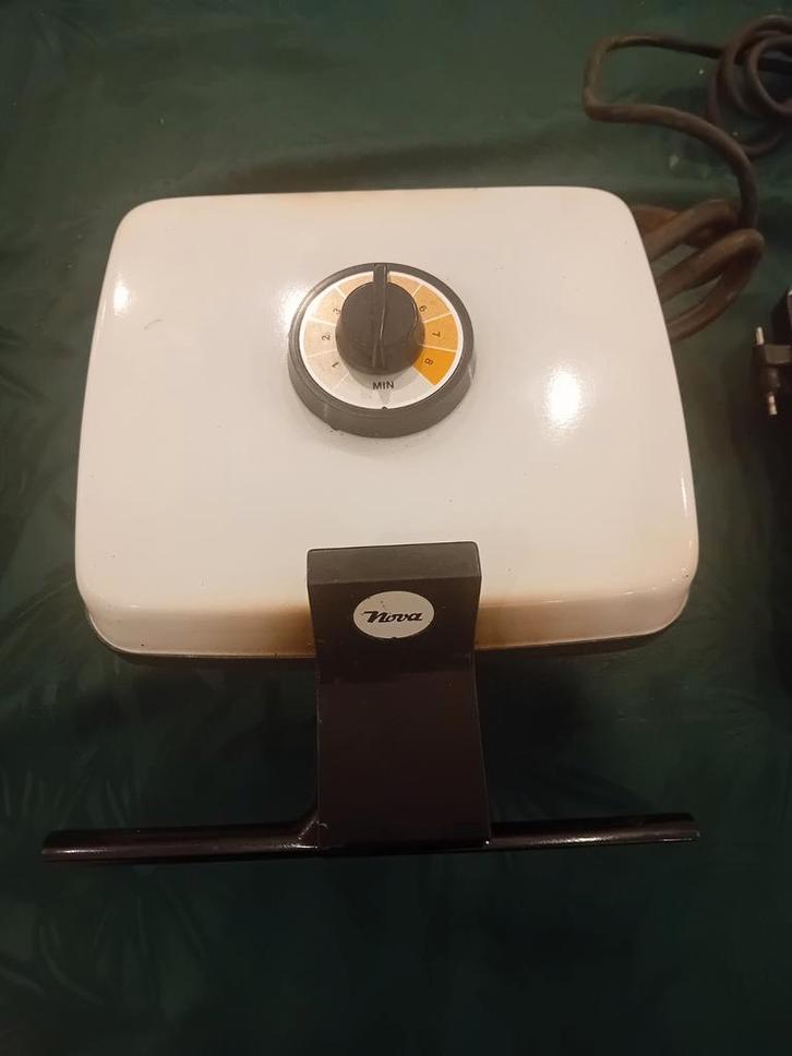 Nova wafelijzer met thermostaat, Elektronische apparatuur, Wafelijzers, Ophalen of Verzenden