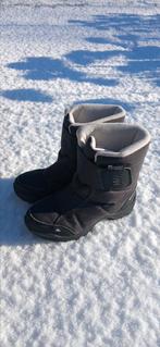 Sneeuwlaarzen maat 31, Ophalen