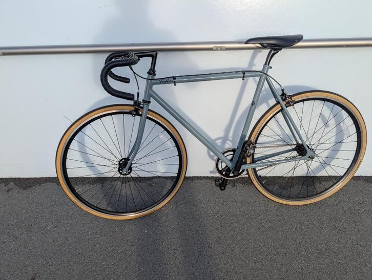Fuji Feather Single speed/fixed gear maat 56, Fietsen en Brommers, Fietsen | Heren | Sportfietsen en Toerfietsen, Zo goed als nieuw