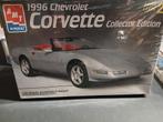 AMT (8031): Chevrolet Corvette Collector uit 1996 ed. 1:25, Overige merken, Auto, Verzenden, Groter dan 1:32