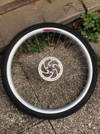 MTB front Wheel Rouen Kross avec disc 26", Comme neuf