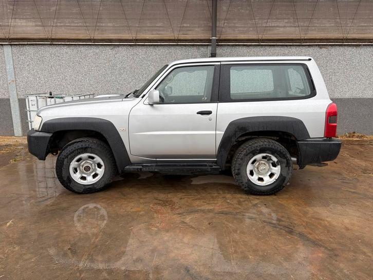 Nissan patrol gr, Auto's, Nissan, Particulier, Patrol, Diesel, SUV of Terreinwagen, 3 deurs, Handgeschakeld, Ophalen
