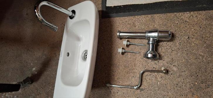 Evier  lave  mains., Bricolage & Construction, Sanitaire, Comme neuf, Enlèvement