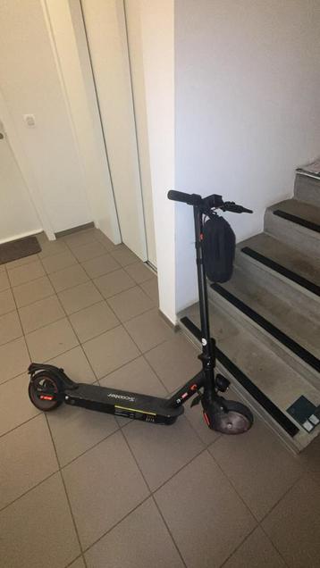 E step, Enlèvement, Comme neuf