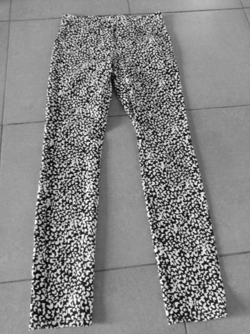 BJ : nieuw zwart wit lange broek rechte pijpen jeansmodel S, Kleding | Dames, Broeken en Pantalons, Zo goed als nieuw, Maat 36 (S)