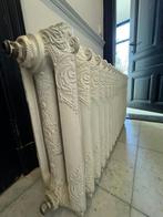 Stijlvolle Warmte: Art Deco Gietijzeren Radiator (Witgeschil, Antiek en Kunst, Ophalen