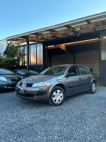 Renault megane 1.4i Export ou marchand beschikbaar voor biedingen