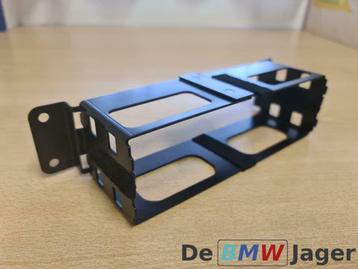 Houder navigatiesysteem BMW E46 E90 E60 E70 E85 65908370933 beschikbaar voor biedingen