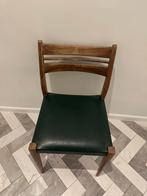 Houten stoel met groene zitting – vintage uitstraling, Huis en Inrichting, Stoelen, Ophalen, Zo goed als nieuw, Bruin, Hout