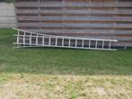 Ladder 2 x 15 Sporten, Doe-het-zelf en Bouw, Ladders en Trappen, Ophalen, Zo goed als nieuw, Ladder, Opvouwbaar of Inschuifbaar