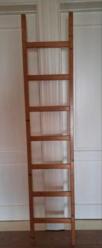 Ladder in hout 195cm hoog, Doe-het-zelf en Bouw, Ladders en Trappen, Ophalen, Zo goed als nieuw, Ladder