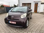 Toyota IQ bj 2010 Benzine  Airco, Auto's, Toyota, 4 zetels, Stof, 50 kW, Zwart
