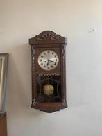 antieke wand klok, Ophalen