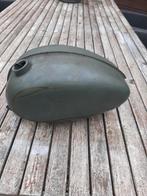 N.ot.s brandstoftank weet niet voor welke brommer, Ophalen of Verzenden, Zo goed als nieuw, Tank