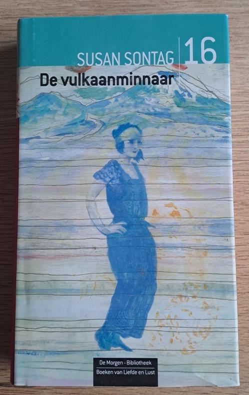 DE MORGEN: Susan Sontag - De vulkaanminaar, Boeken, Literatuur, Gelezen, Ophalen of Verzenden