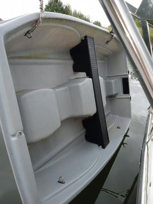Plastimo-boot en 2 roeispanen, Watersport en Boten, Platbodems, Nieuw, Elektrisch, Ophalen
